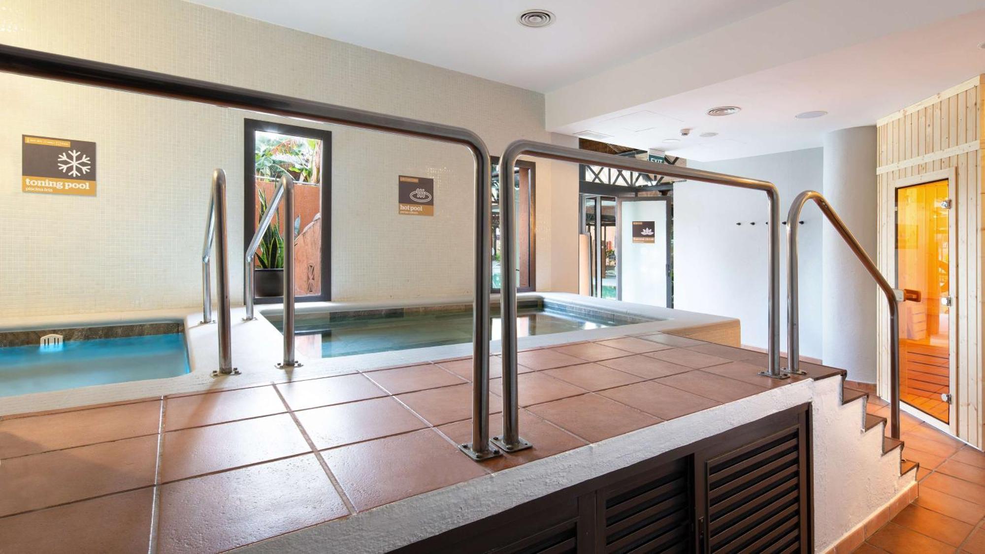 Doubletree By Hilton Islantilla Beach Golf Resort Zewnętrze zdjęcie