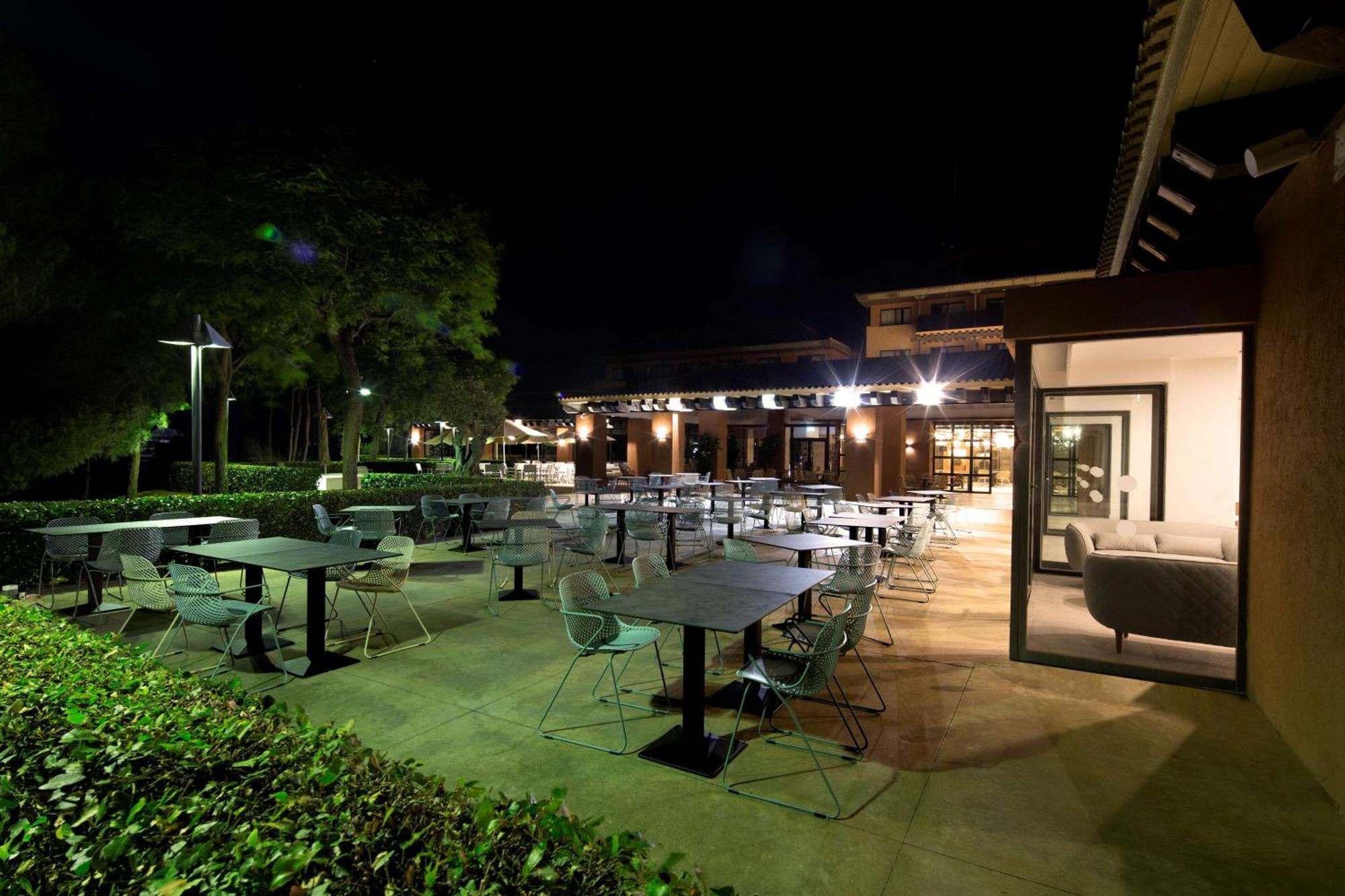 Doubletree By Hilton Islantilla Beach Golf Resort Zewnętrze zdjęcie