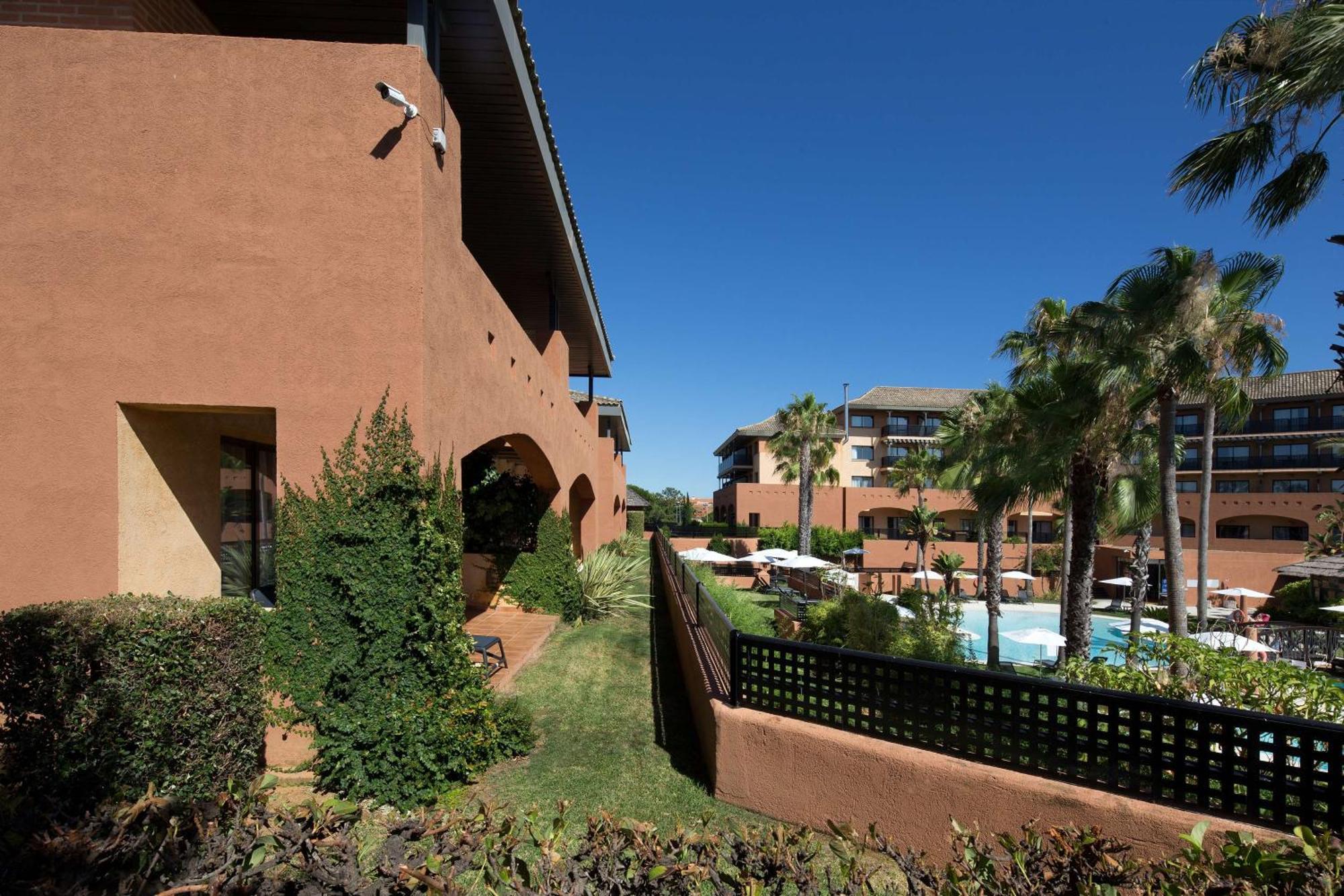 Doubletree By Hilton Islantilla Beach Golf Resort Zewnętrze zdjęcie
